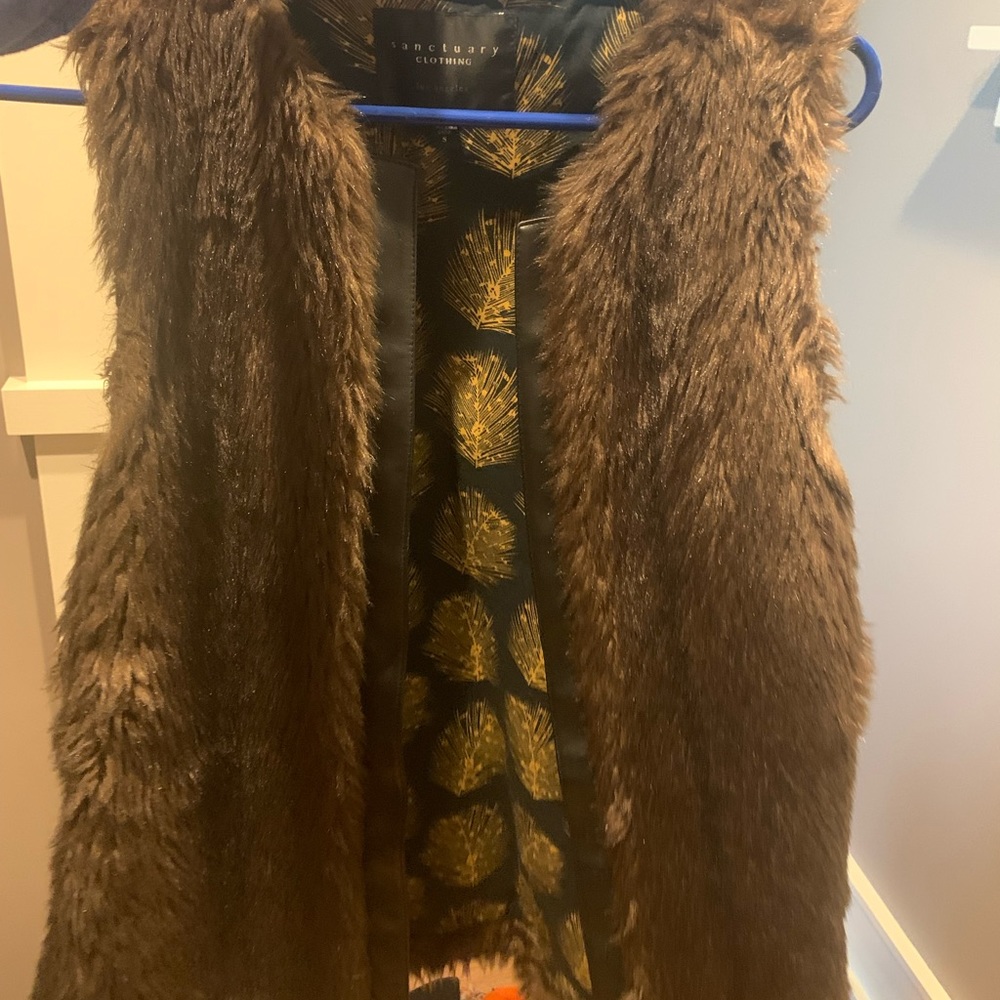 Sanctuary faux fur vest
